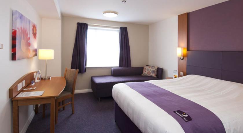 Premier Inn Uttoxeter Room photo